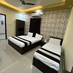 Hotel Shiv Mangalam Near Kashi Vishwanath Tample